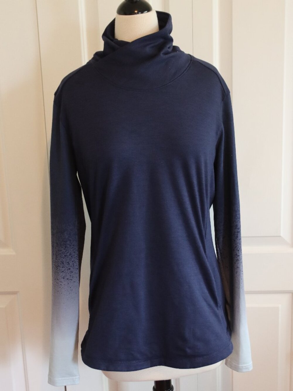 Calia By Carrie underwood Blue Ombre Mock Neck Long Sleeve Athletic Pullover XL
